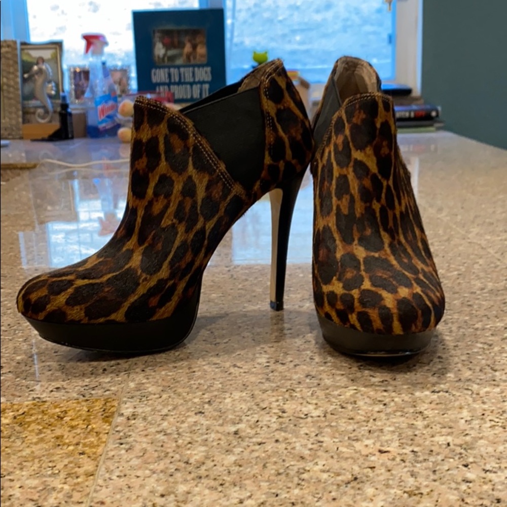 INC International Concepts animals print boots